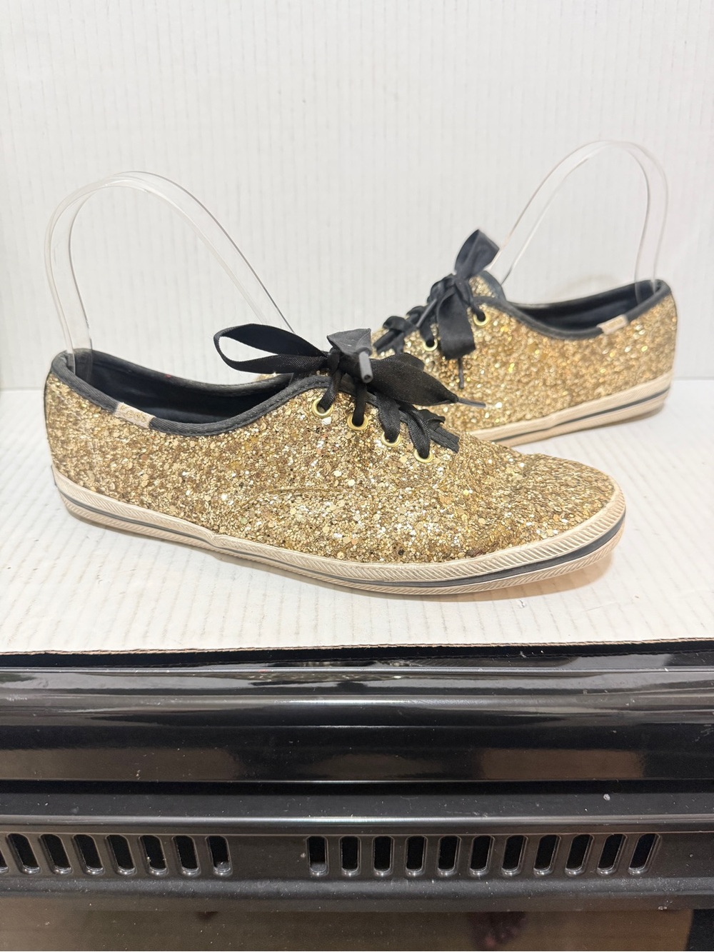 Keds x Kate Spade New York Champion Gold Glitter Sneakers Satin ties Sz 6 1/2
